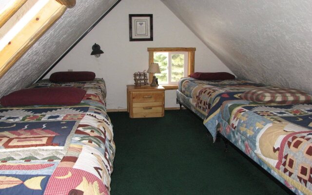 Lost Trail Lodge