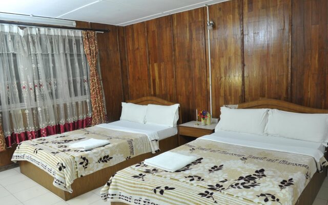 Jungle Nepal Resort