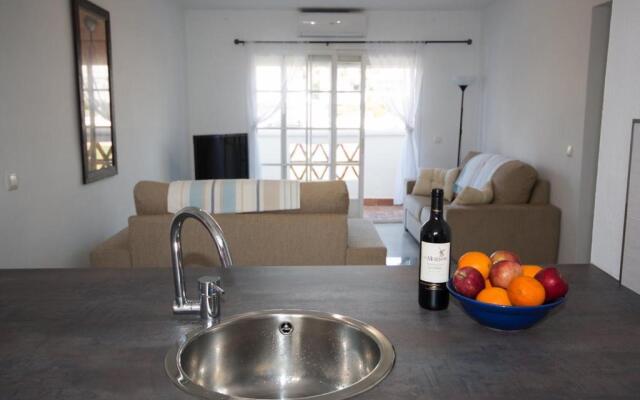 Puerto de la duquesa beach apartment