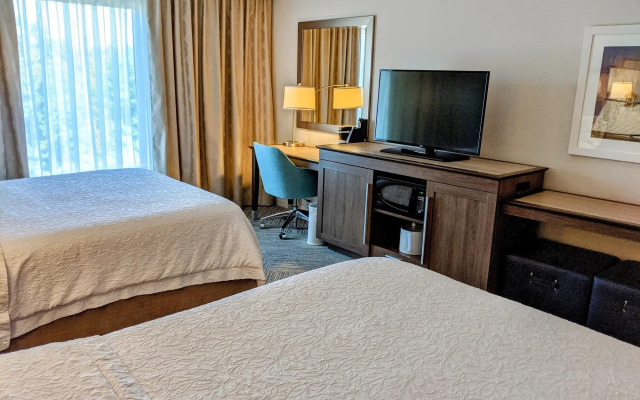 hampton inn
