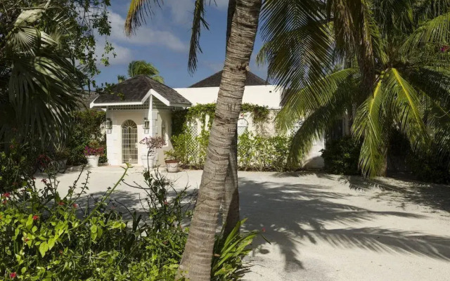 Oceanfront Escape: New Luxury Home