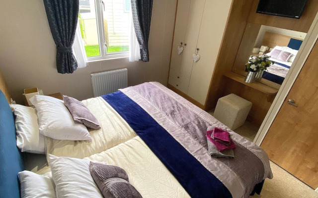 Meadow Lodge