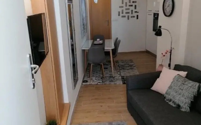 Apartment AD - Pirovac