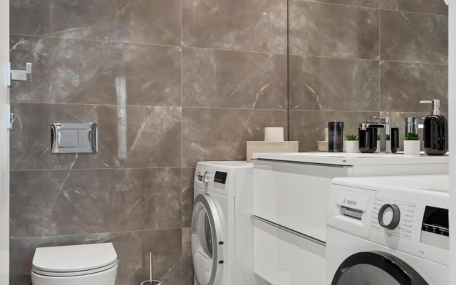 ONE Luxury Apartments