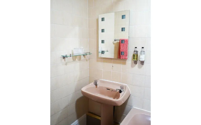 The Fox & Hounds Hotel