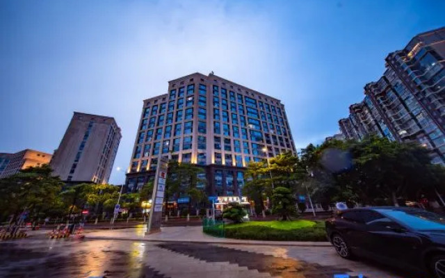 Wuyuan Haiwan  (Xiamen Airport Wuyuan Bay Store)