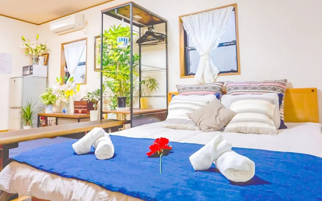 Namba Tsutenkaku Warm Villa WS-1