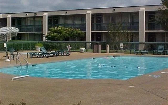 Northeast Inn and Conference Center