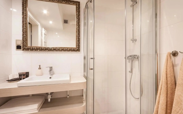 Apartment Bonerowska 5