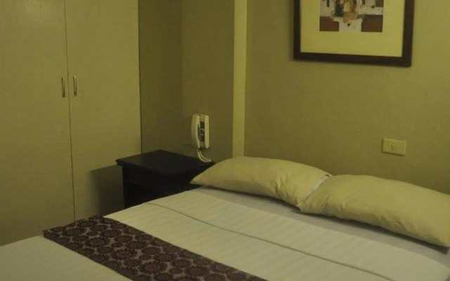 Metro Room Budget Hotel