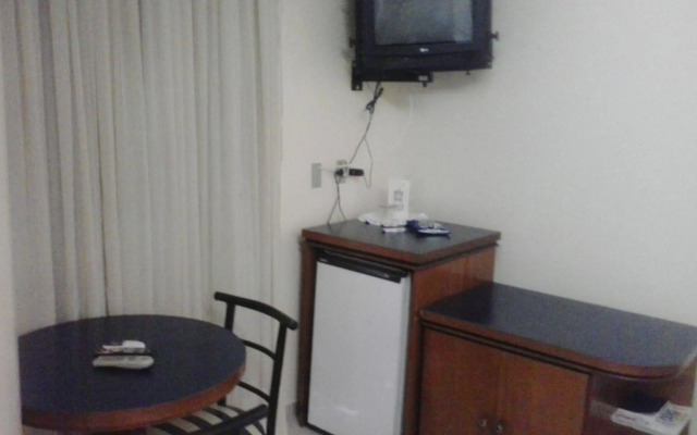 Oft Plaza Oeste Hotel