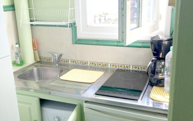 Studio in Saint-cyprien, With Wonderful sea View and Furnished Terrace
