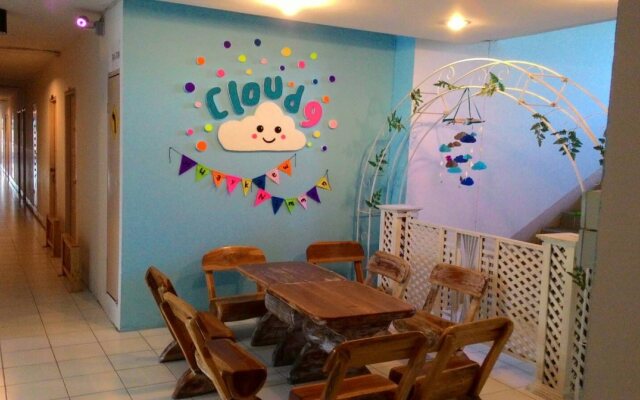 Cloud9 Huaykaew Nimman