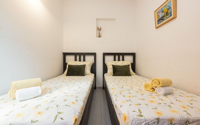 Villa Stone House Magarac