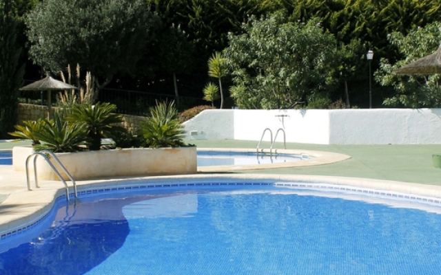 Puerta Del Sol Apartments