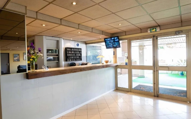Adonis Cannes - Hôtel Thomas