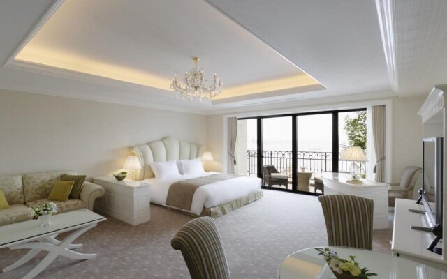 Hotel La Suite Kobe Harborland
