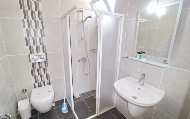 Arnna Villa 4 by Villa Buketi