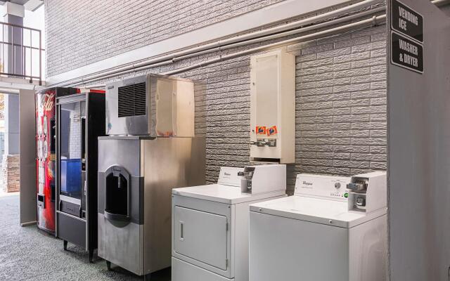 Best Western Central Inn