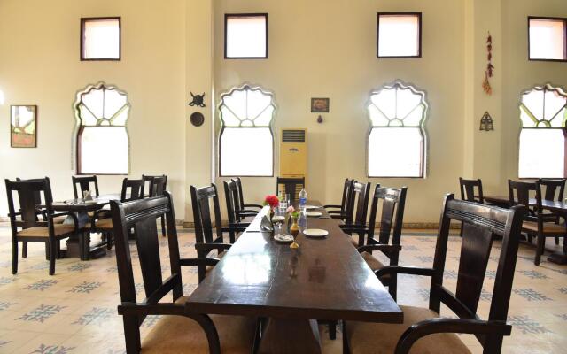 Sara Vilas by OYO Rooms