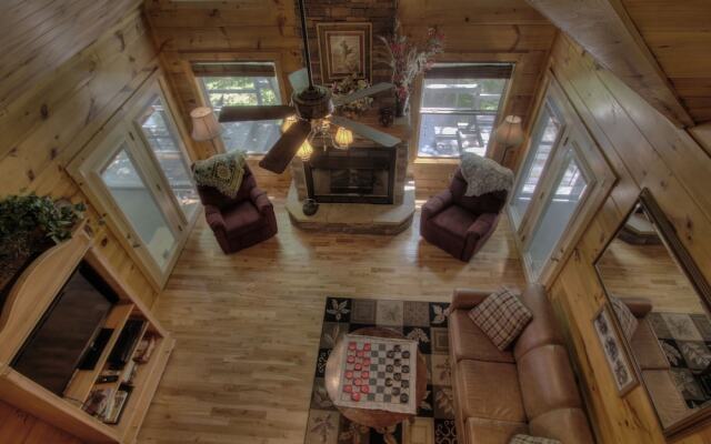 Living Waters 376 - Three Bedroom Cabin