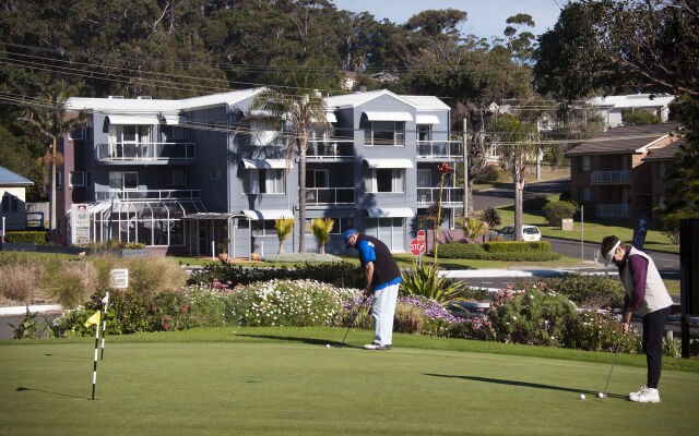 Mollymook Cove Apartments