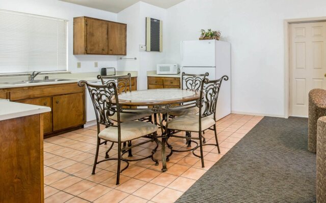 Quality Inn Yosemite Valley Gateway