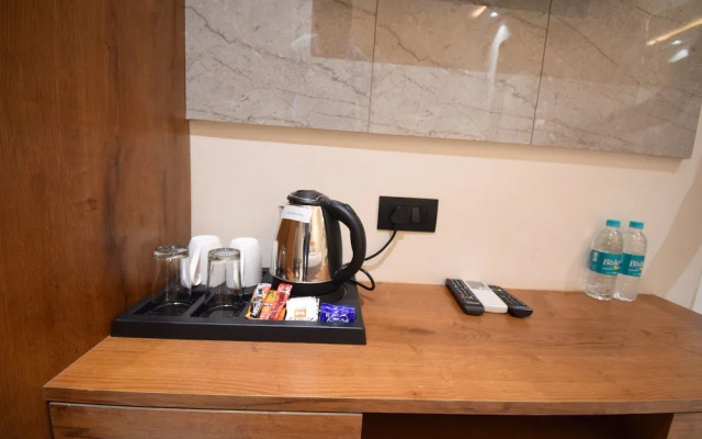 The Sky Imperial Hotel Sugam