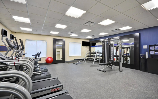 Hampton Inn Livonia Detroit