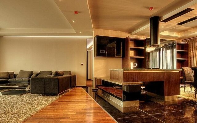 Emirates Apart Residence
