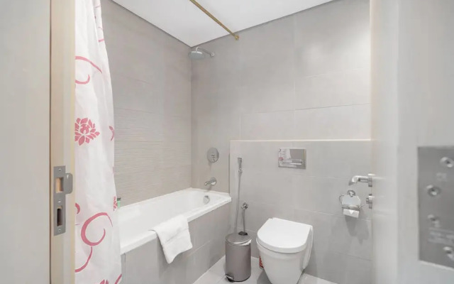 Heart-captivating Studio in Shamal Waves 2