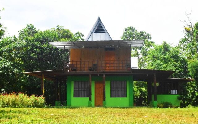 Whitefaced Monkey House