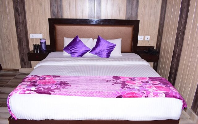 Damyanti Hotel And Resort