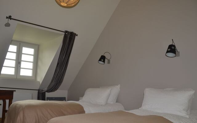 Maison cour le lièvre