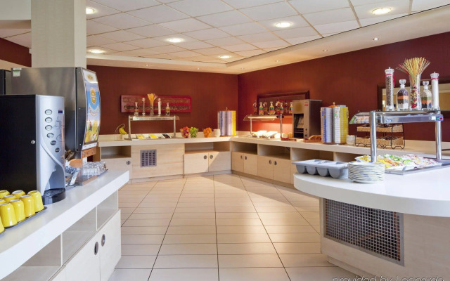 Holiday Inn Express London Stansted Airport by IHG