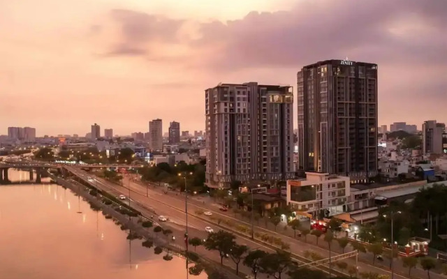 Zenity View Residence Luxury Apartment