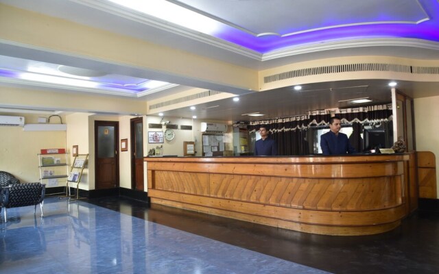 Hotel Rajhans International