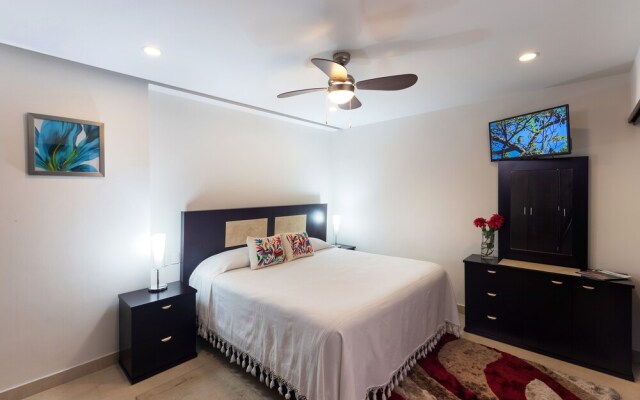 The Park at Vallarta Romantic Zone