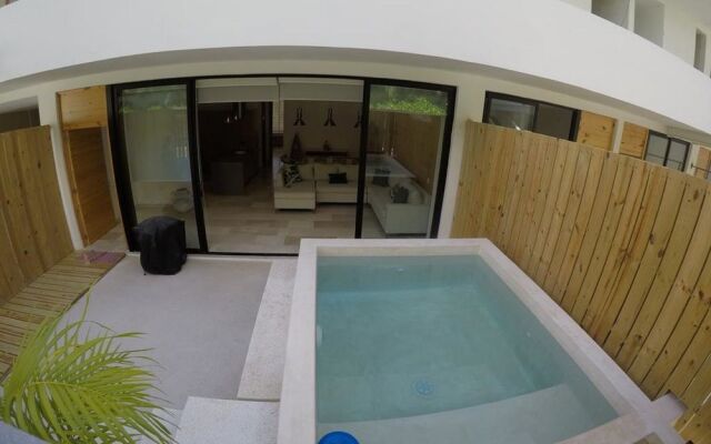 Siaan Luxury 2BR Condo by Baitna