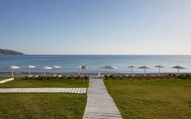 Giannoulis – Grand Bay Beach Resort - Adults Only