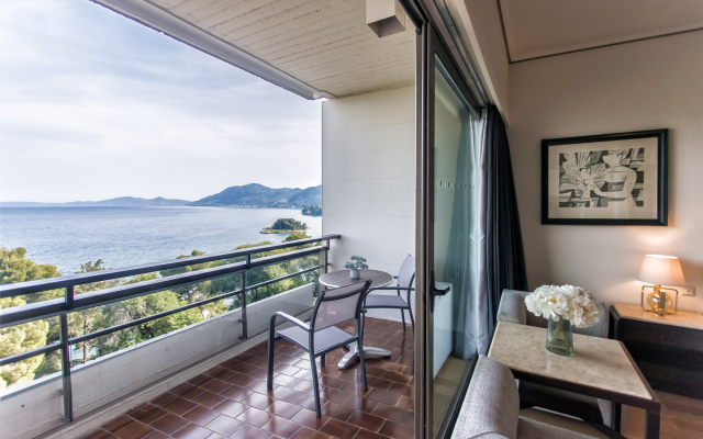 Corfu Holiday Palace Hotel
