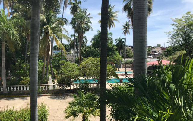 Las Hamacas