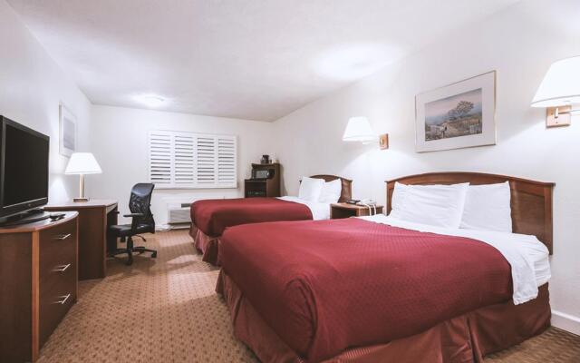 Sky-Palace Inn and Suites McCooK