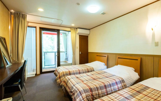 Hotel Casual Euro – Guest Rooms – Nikko