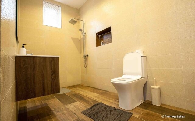 Beautiful 2-bed Apartment at Pamv Estates Apt7