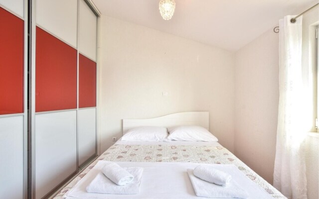Beautiful Home in Omis With Wifi and 2 Bedrooms