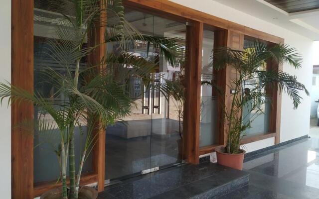 Hotel Global Inn Gold Lucknow