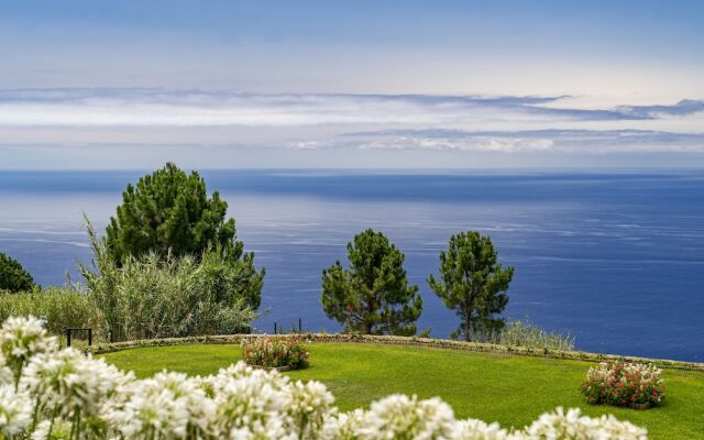 Quinta Inácia by Our Madeira