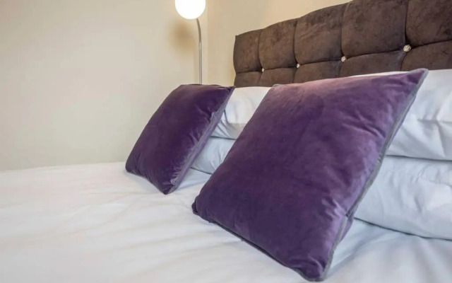 ☆Spacious Flat Close to University and City Centre