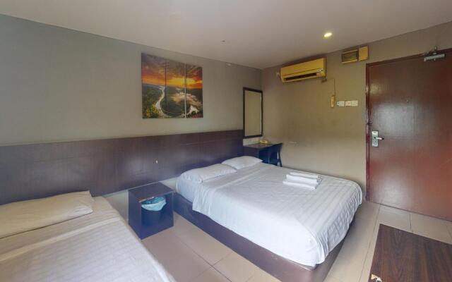 Tiong Nam Hotel